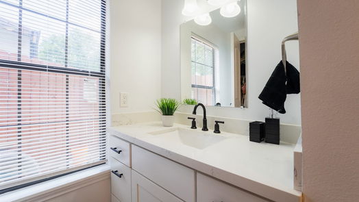 Houston 1-story, 6-bed 9305 Emnora Lane-idx