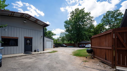 Houston 1-story, 6-bed 9305 Emnora Lane-idx