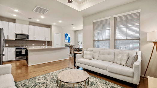 Houston 2-story, 2-bed 1819 Agoura Hills Drive-idx