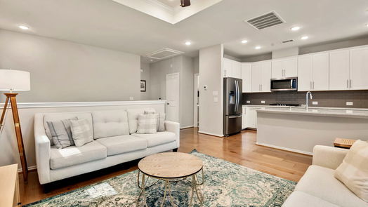 Houston 2-story, 2-bed 1819 Agoura Hills Drive-idx