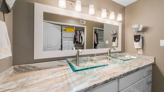 Houston 2-story, 4-bed 9226 Rockhurst Drive-idx