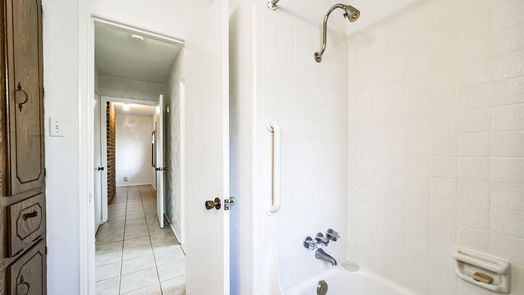 Houston 1-story, 3-bed 9411 Railton Street-idx