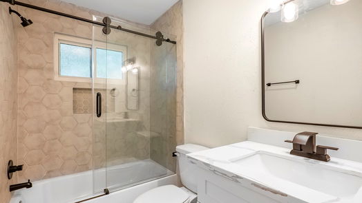 Houston 2-story, 3-bed 9211 Kerrwood Lane-idx