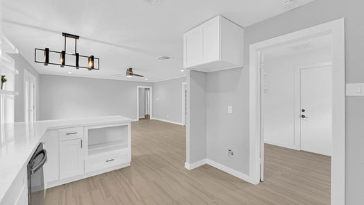 Houston 1-story, 3-bed 8918 Springview Lane-idx