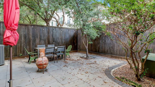 Houston 3-story, 3-bed 8821 Lakeshore Bend Drive-idx