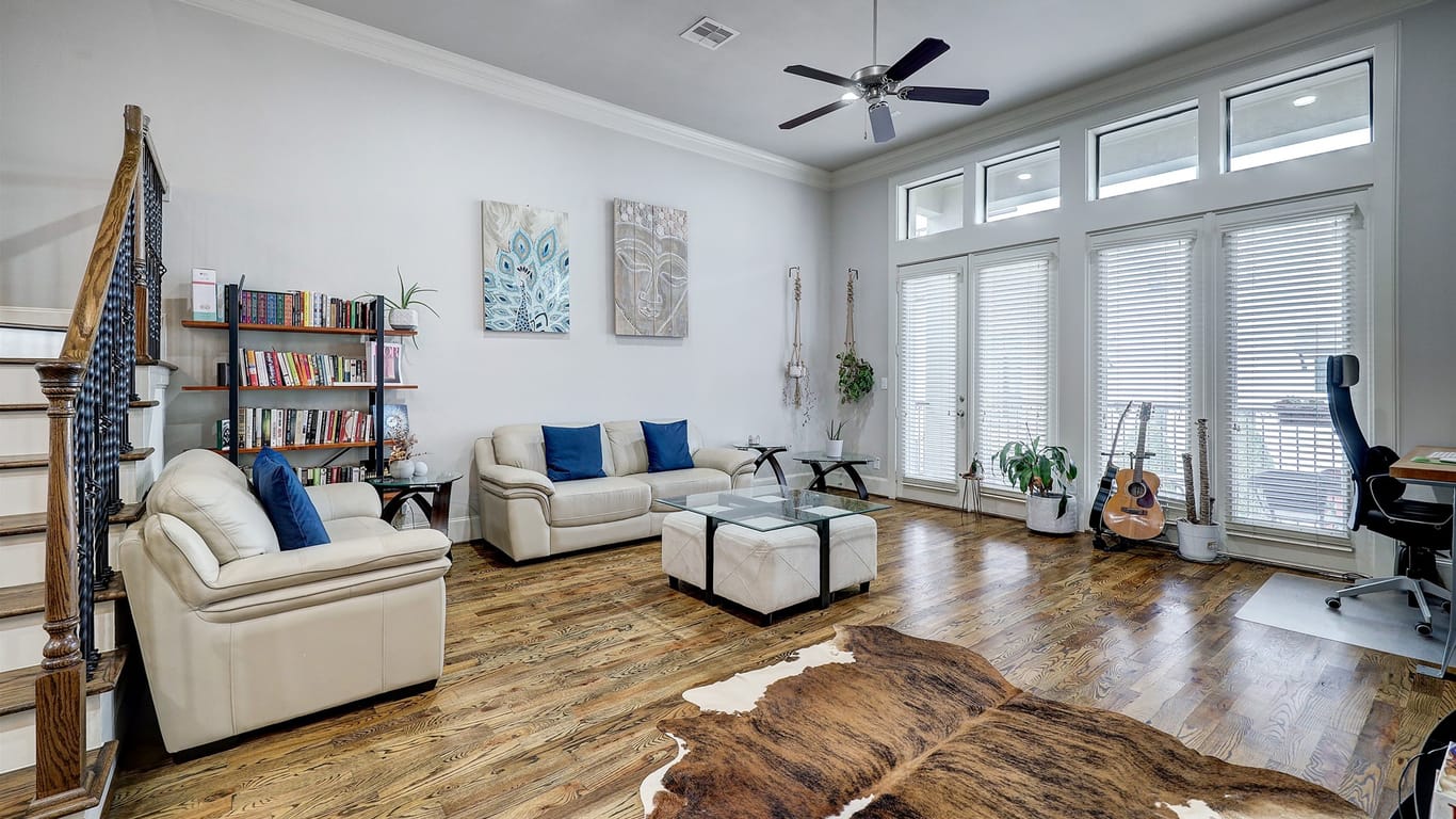 Houston 3-story, 3-bed 8821 Lakeshore Bend Drive-idx