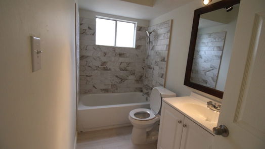 Houston 1-story, 3-bed 9718 Kemp Forest Drive-idx