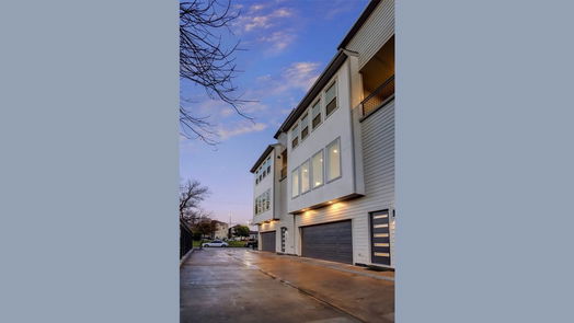 Houston 3-story, 3-bed 1938 Laverne Street-idx