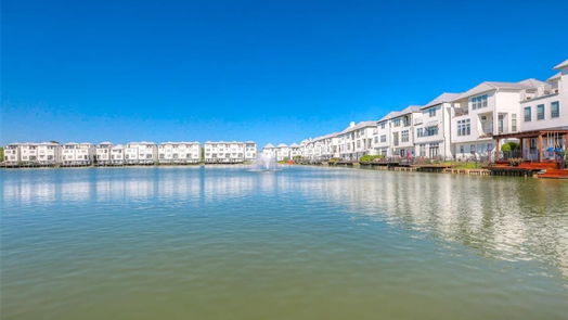 Houston 3-story, 3-bed 8821 Lakeshore Bend Drive-idx