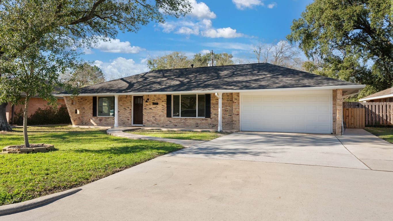 Houston 1-story, 3-bed 3615 Valleyfield Drive Drive-idx