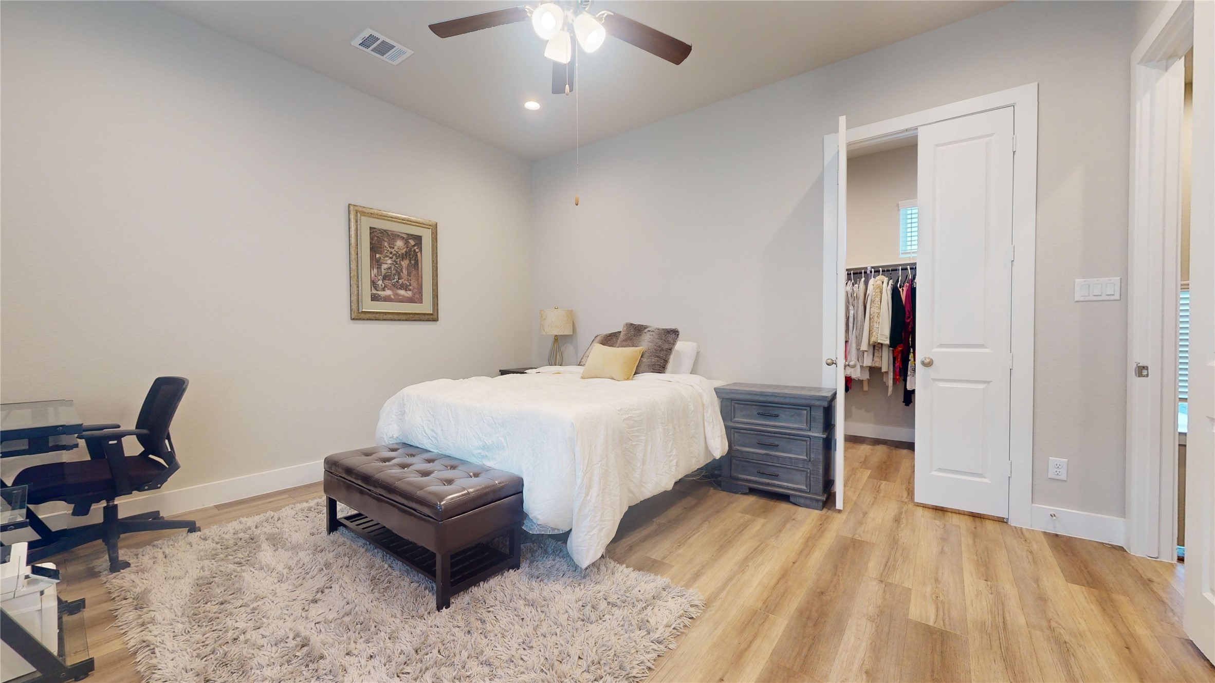 Houston 3-story, 3-bed 9008 Lonestar Creekbend Lane-idx
