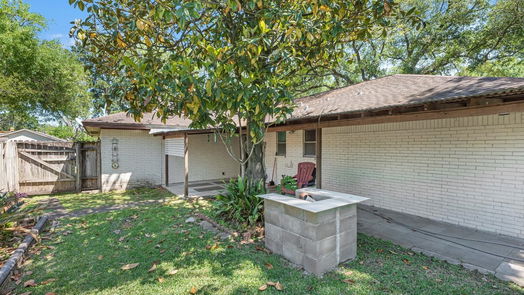 Houston 1-story, 3-bed 2407 Crestdale Drive-idx