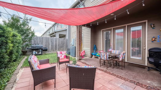 Houston 2-story, 3-bed 9407 Blalock Tree Court-idx