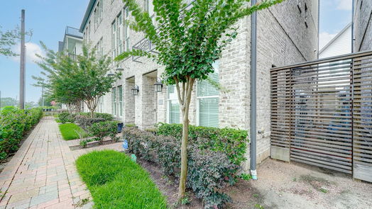 Houston 3-story, 2-bed 8648 Emnora Lane-idx