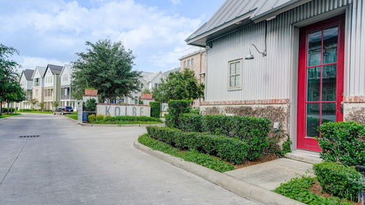 Houston 3-story, 2-bed 8648 Emnora Lane-idx