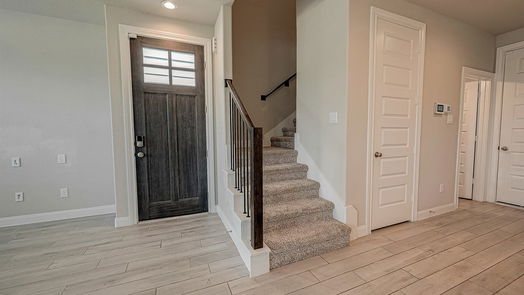 Houston 2-story, 2-bed 9822 Rugged Oaks Drive-idx