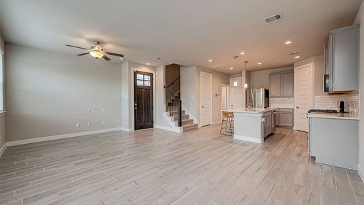 Houston 2-story, 2-bed 9822 Rugged Oaks Drive-idx