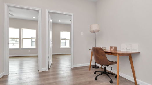 Houston 2-story, 3-bed 2337 Hoskins Drive-idx