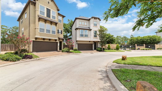 Houston 3-story, 4-bed 9926 Spring Shadows Park Circle-idx