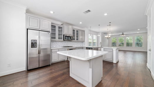 Houston 3-story, 4-bed 9926 Spring Shadows Park Circle-idx