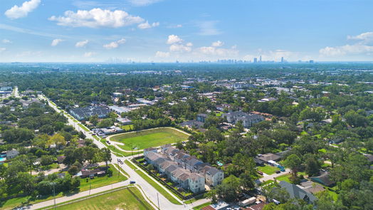 Houston 2-story, 3-bed 1807 Crestdale Drive-idx