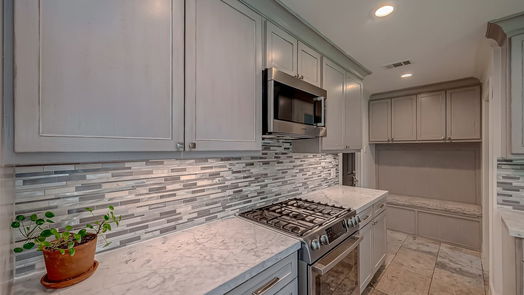Houston 1-story, 3-bed 9106 Western Drive-idx
