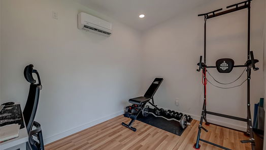 Houston 1-story, 3-bed 9106 Western Drive-idx