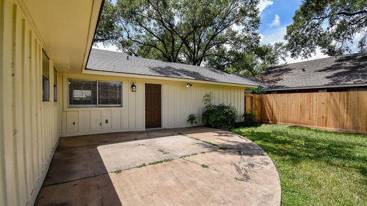 Houston 1-story, 3-bed 10030 Haddington Drive-idx