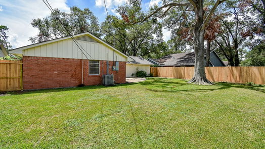 Houston 1-story, 3-bed 10030 Haddington Drive-idx