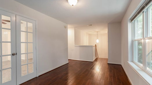 Houston 2-story, 3-bed 1850 Creek Drive-idx