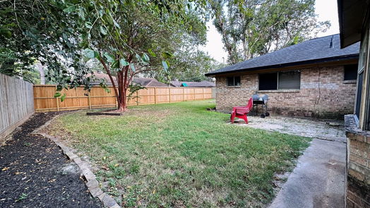 Houston 1-story, 3-bed 2618 Pine Village Drive-idx