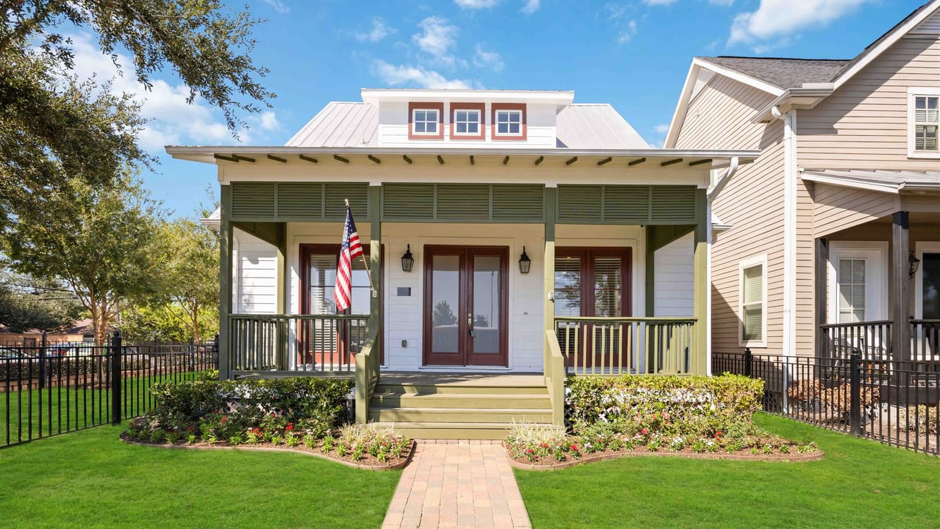 Houston 2-story, 4-bed 8760 Kempwood Drive-idx