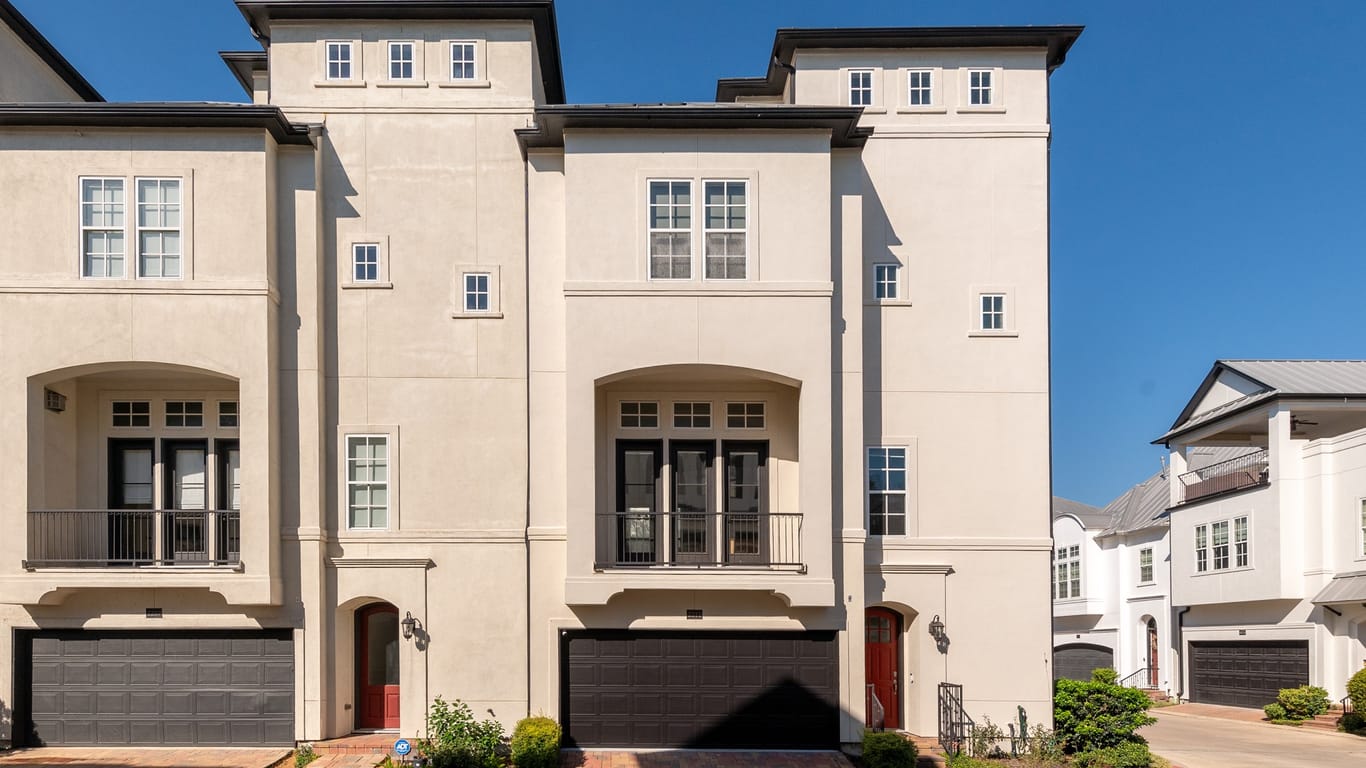 Houston 4-story, 3-bed 2211 Hilshire Glen Court-idx