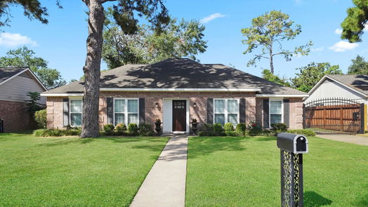 Houston 1-story, 3-bed 2607 Pine Village Drive-idx