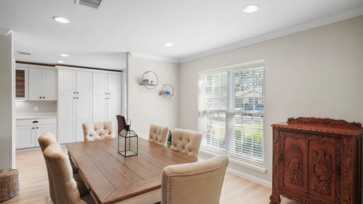 Houston 1-story, 3-bed 2607 Pine Village Drive-idx
