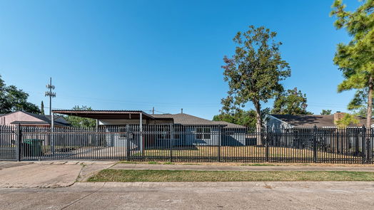 Houston 1-story, 4-bed 8658 Sonneville Drive-idx