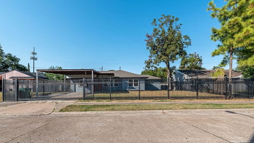 Houston 1-story, 4-bed 8658 Sonneville Drive-idx