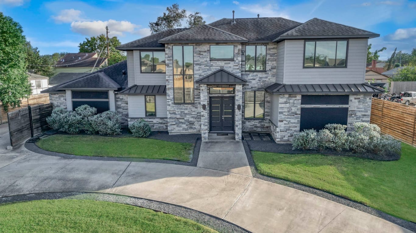 Houston 2-story, 5-bed 9209 Emnora Lane-idx