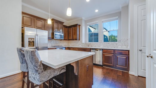 Houston 3-story, 3-bed 2709 Shadybrook Meadow Drive-idx