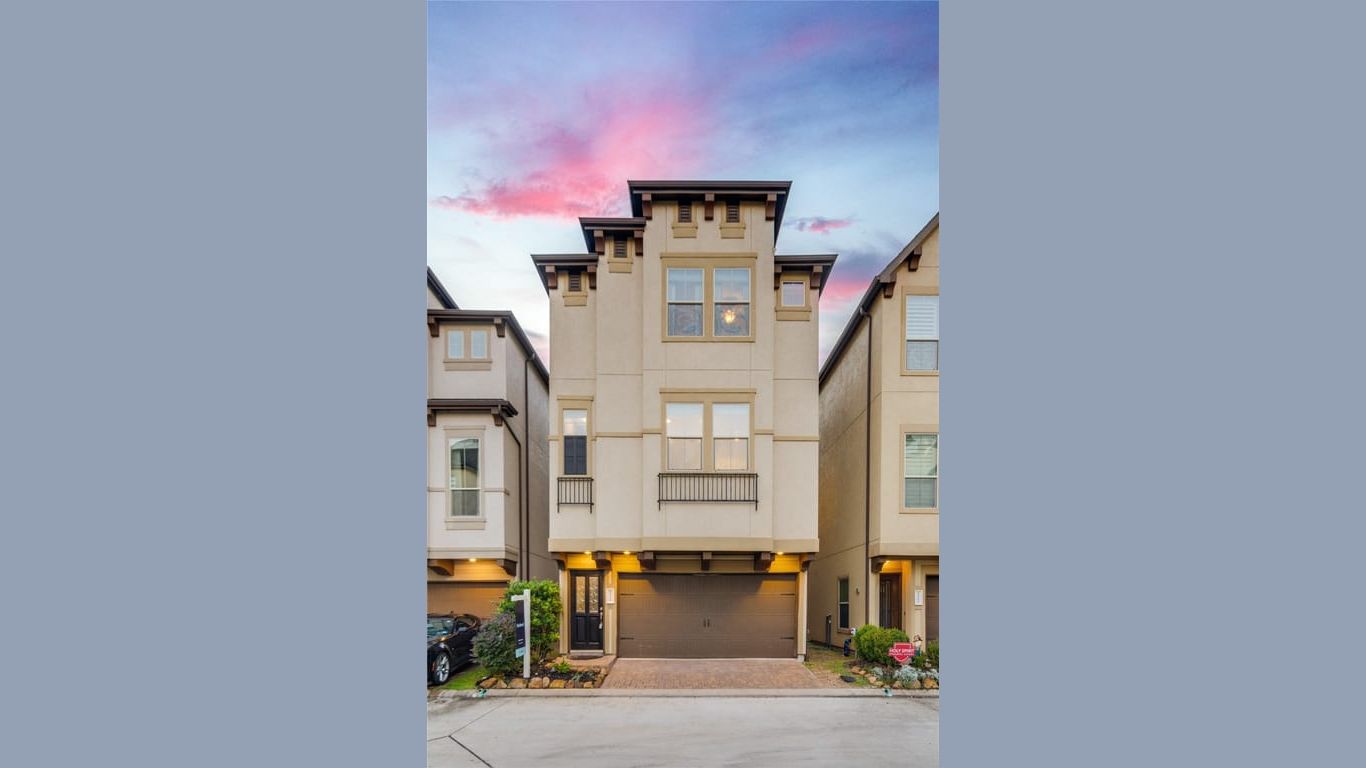 Houston 3-story, 3-bed 2709 Shadybrook Meadow Drive-idx