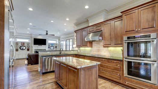 Houston 3-story, 4-bed 5642 Edith Street-idx