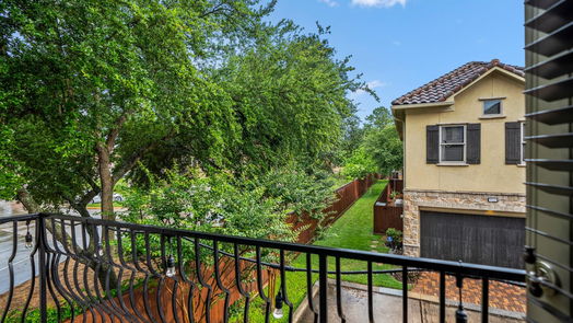 Houston 3-story, 4-bed 5523 Felice Drive-idx