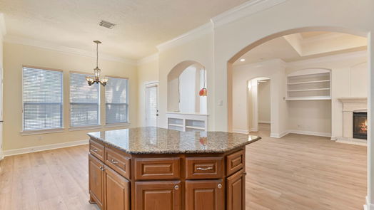 Houston 1-story, 3-bed 5550 Aspen Street-idx