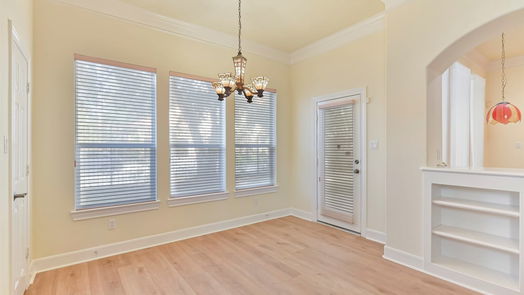 Houston 1-story, 3-bed 5550 Aspen Street-idx