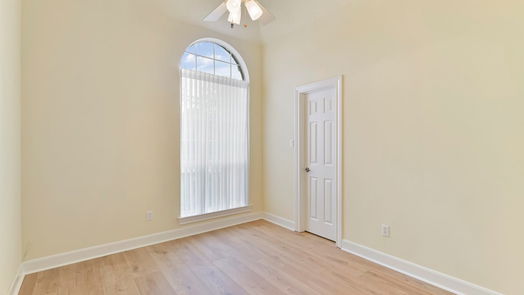 Houston 1-story, 3-bed 5550 Aspen Street-idx