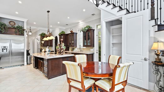 Houston 2-story, 4-bed 3802 Louvre Lane-idx
