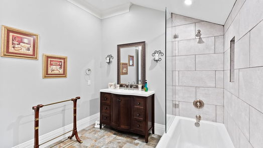 Houston 2-story, 4-bed 3802 Louvre Lane-idx