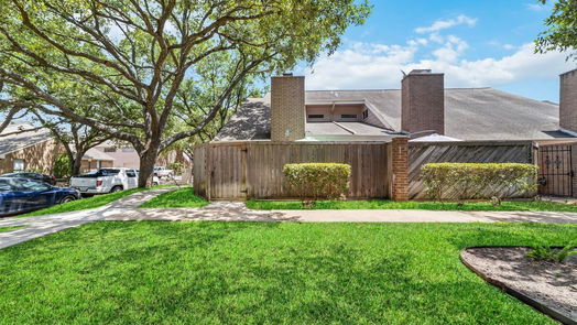 Houston 2-story, 2-bed 13967 Hollowgreen Drive-idx