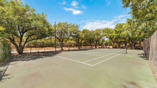 Houston 2-story, 2-bed 13967 Hollowgreen Drive-idx