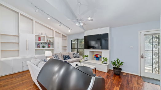 Houston 2-story, 2-bed 13967 Hollowgreen Drive-idx